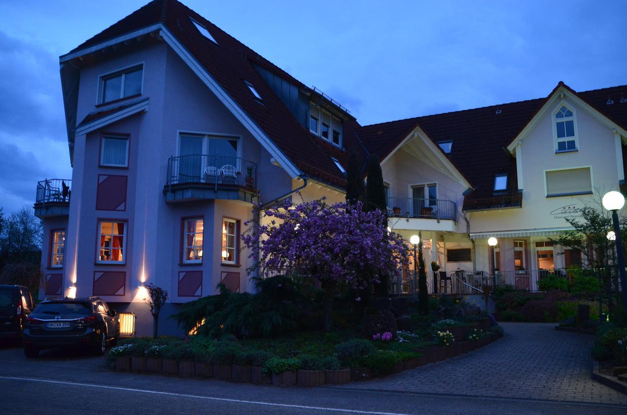 Castell Hotel & Restaurant Leinsweiler Exteriér fotografie